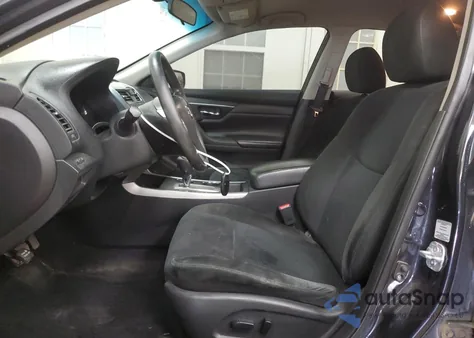 2015 Nissan Altima 2.5 z USA, uszkodzony, nr VIN 1N4AL3AP2FN384471